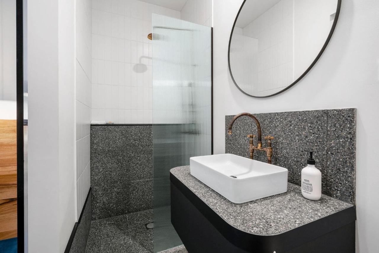 The Electric Hotel Geelong Bagian luar foto