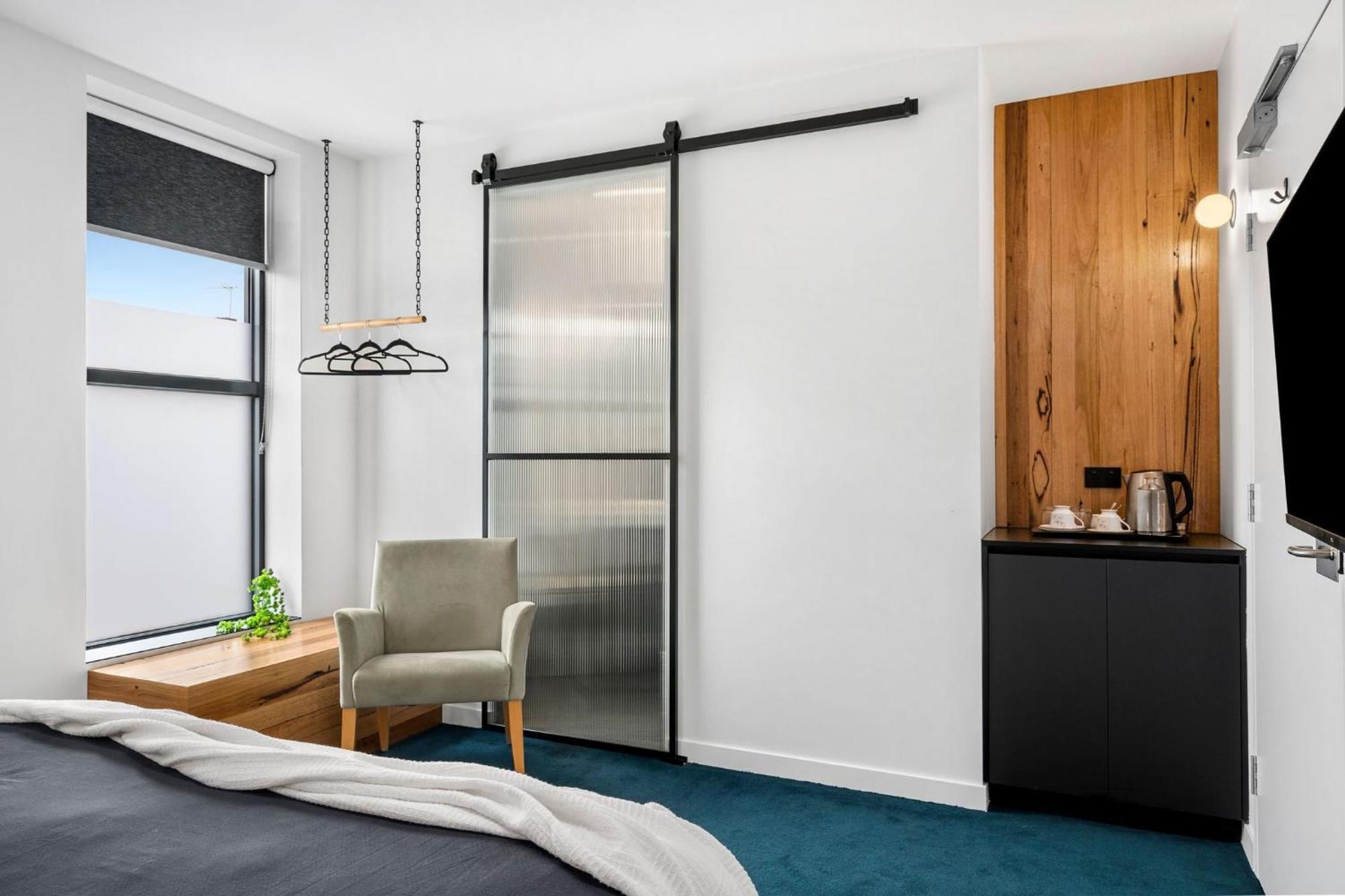 The Electric Hotel Geelong Bagian luar foto