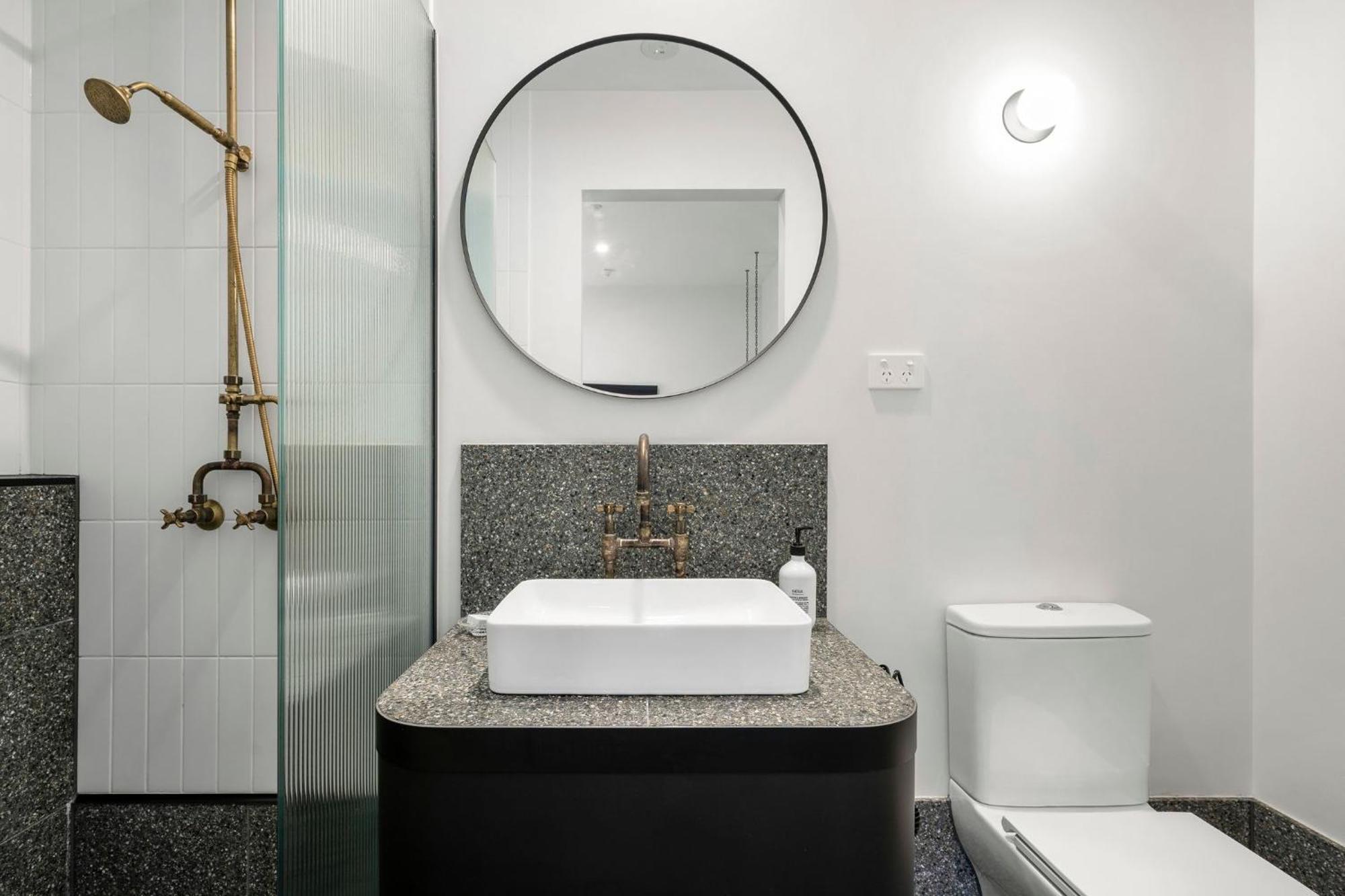 The Electric Hotel Geelong Bagian luar foto