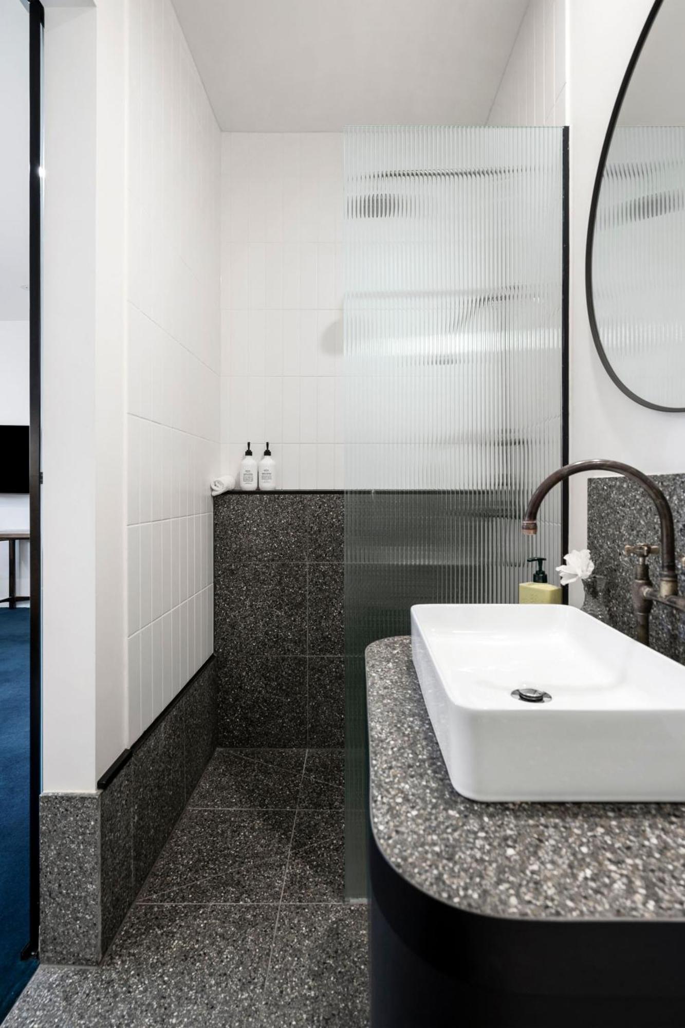 The Electric Hotel Geelong Bagian luar foto